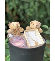 Silindir Kutuda Peluş Avon Parfüm ve 925 Ayar Baget Kolye, sevgililer günü hediyesi, sevgiliye hediye, doğum günü hediyesi, yeni iş hediyesi, geçmiş olsun hediyesi, altın kolye, kız arkadaş hediyesi, hediye altın kolye