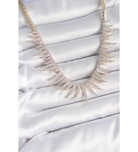 Pirinç Gold Renk Zirkon Taşlı Sivri Model VIP Seri Kadın Kolye 5886 - HEP-4968-1850