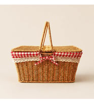 Hasır Piknik Sepeti, Kırmızı Ekoseli ve Dantelli Kapaklı Taşıma Sepeti, 39x27x18 cm Ahşap Görünümlü Piknik Çantası, Kahvaltı, Kamp, Bahçe ve Outdoor Kullanım İçin