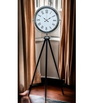 Krom Asalet Tripod Ayaklı Saat (Standart)