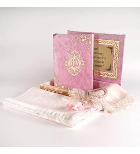 Şal + Seccade + Tesbih + Kuran Hediye Seti (Orta B. ŞemsLafzatullah Gold Pleksi Raşel Kutu, B.Pembe)
