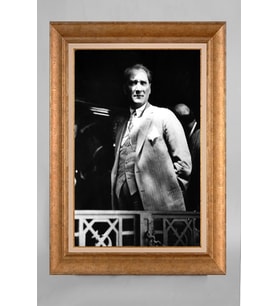 Altın Varaklı Paspartulu Çerçeveli Atatürk Tablo nt1140
