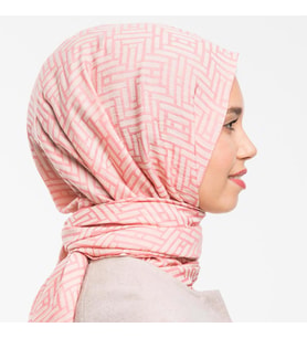 JAKAR Desen Jakarlı Modal Seri Şal Eşarp Askısı ile Birlikte 75x200 cm Krem Pemb