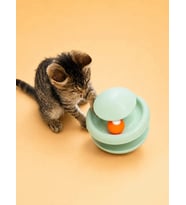 3D Baskı İki Toplu Kedi Oyuncağı Kule Etkileşimli Kedi Oyun Kulesi Toplu Parkur - Yeşil