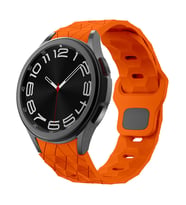 Samsung Galaxy Watch 5 40mm Uyumlu Zore KRD-116 20mm Futbol Desenli Spor Tasarımlı Silikon Kordon