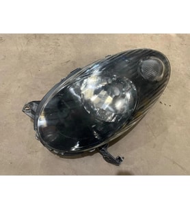 Nissan Micra Ön Far Sıyah Sol 2003-2005 (Oem No:  26060Ax705)