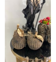 Dekoratif 2'li elma armut biblo polyester (Siyah-Altın)