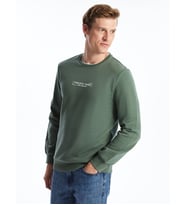 LCWAIKIKI Classic Yeşil Bisiklet Yaka Baskılı Erkek Kalın Sweatshirt