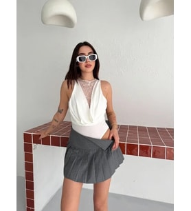 Dantel Detaylı Derin Dekolte Body Şık Kolsuz Yazlık Bodysuit - Beyaz