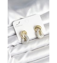 Sarmal Model Gold Gümüş Renk Zirkon Taşlı Pirinç Kadın Küpe