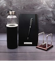 Kişiye Özel Siyah Defter & Kalın Siyah Touch Pen Kalem & Masa Üstü Denge Topu & Özel Kılıflı 500Ml Su Matarası Hediye Seti