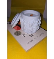Melek Figürlü Mum  El Yapımı Kokulu Soya Wax  Dekoratif Alçı Kap  Özel Hediyelik (Doğal Beyaz)