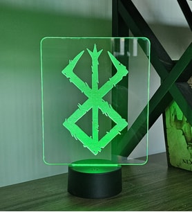 Berserk Logo Anime RGB LED Gece Lambası – 16 Renkli Pleksi Masa Lambası (Adaptörlü)