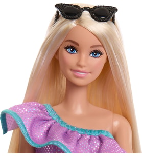 Barbie Moda Bebek, Kıyafetleri Ve Akseasuarları Parti Elbiseleri Ve Çantalar Dahil Kıyafetleri Ve Ak (Çok Renkli)