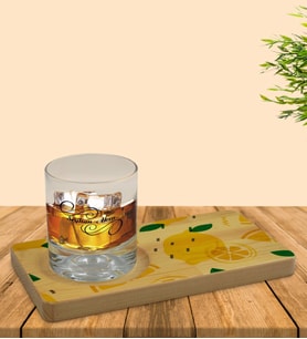 BK Gift Kişiye Özel Limon Tasarımlı Doğal Ahşap Tabaklı Viski Bardağı Sunum Seti Model 1