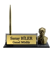Kişiye Özel Tasarım Kristal İsimlik Ofis İsimlik Yönetici Cam İsimlik Atatürk Kristal Masa İsimliği