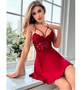 KırmızıDantel İşlemeli İnce Askılı Göğüs Dekolteli Saten Mini Gecelik