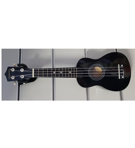 Cremonia AU01L-21BK 21 İnç Soprano Ukulele - Parlak Siyah (Başlangıç Seviye)  Ihlamur Ağacı Gövde, Yumuşak Naylon Teller ve Kompakt Taşınabilir Boyut