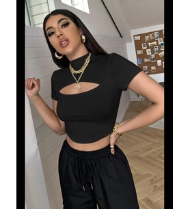 Fantezia Night Kadın Ekru Göğüs Dekolteli Yarım Kollu Cut Out Crop Top Bluz