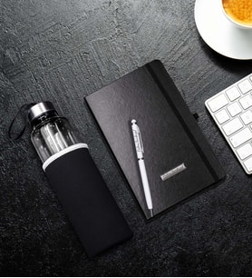Kişiye Özel Beyaz Touch Pen & Siyah Defter & Özel Kılıflı 500Ml Cam Matara Hediye Seti