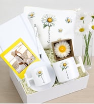 Kişiye Özel Defter & Kalem & Mum & Çerçeve & Bez Çanta & T Kupa ve Fincan Hediye Seti