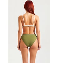 Kadın Bikini Takımı Üçgen Kap Balensiz Yüksek Bel Slip Alt Çıkarılabilir Kaplı Nakış Detay Kolsuz