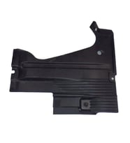 Audi A6 Sağ Arka Taban Alt Uç Muhafaza Küçük 2005- 4F0825216