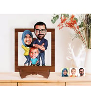 BK Gift Kişiye Özel Tesettürlü Aile Karikatürlü Ahşap Standlı 3D Biblo-1 (Beyaz)