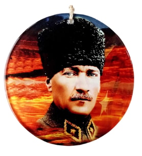 Kalpaklı Atatürk 15 Santimetre Füzyon Cam Duvar Süsü