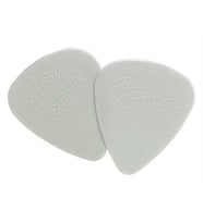 Fender 0986351750 351 Shape Naylon Gitar Penası 0.60 mm (12'li) Hafif Esnek Orta-İnce Kalınlık Parlak ve Net Akustik Tonlar