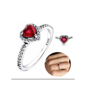 Işıltılı Kırmızı Yüksek Taşlı Kalp Yüzük