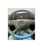 DİKİŞLİ DİREKSİYON KILIFI MAVİ/SİYAH DERİ SİYAH DİKİŞLİ MERCEDES TIR KAMYON İÇİN