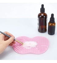 Durukar® Pratik Kolay Makyaj Fırçası Temizleme Matı Aparatı Aleti