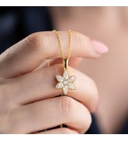 Vaoov 925 Ayar Gümüş Damla Taşlı Gold Çiçek Kolye
