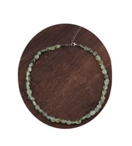 Sertifikalı Amorf Kesim Prehnit Prinayt Taşı Kadın Kolyesi - 1.kalite (Çok Renkli)