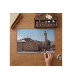 Elbistan Ulu Camii Tasarımı 240 parça Ahşap Puzzle Ahşap Kutuda MP07319