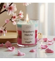 Mumelia Candles Matcha Temalı - Doğal Soya Cam Bardak Çilek Tasarım Mum