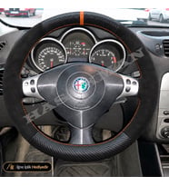 Alfa Romeo 147 Dikme Direksiyon Kılıfı Alcantara Süet Mat Karbon Taba Yüzük ve Dikiş Distinctive-Black Line-Tuşlu 2004-2010