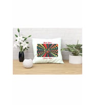 Yeni Yıla Özel Mutlu Yıllar Tasarımlı Yastık (Beyaz)