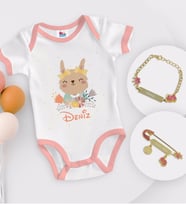 BK Kids Kişiye Özel İsimli Pembe Bebek Body Zıbın Kız Bebek Künyesi ve İğnesi Hediye Seti-14