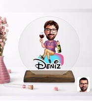 BK Gift Kişiye Özel Erkek Karikatürlü Yuvarlak Ahşap Standlı Biblo-2