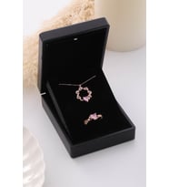 Işıklı Kutulu Gümüş Kalp Taşlı Sarmaşık Kolye & Yüzük Seti - 925 Ayar Gümüş Set