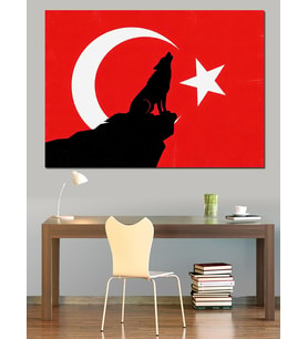 Kurt Ve Türk Bayrağı Silüeti Dekoratif Kanvas - Mdf Ahşap Tablo