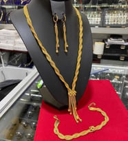 22 AYAR ALTINKAPLAMA KADIN GOLD ÖZEL TASARIM EL İŞİ ÖRGÜ 3LÜ SET KOLYE KÜNYE KÜPE