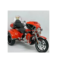 Harley Davidson 2021 CVO TRI Maket Motor - 1:12 Diecast