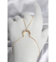 Pirinç Gold Renk Hilal Model Zirkon Taşlı Kadın Şahmeran 5886