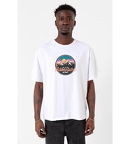 And So The Adventure Begins Beyaz Erkek Oversize Tshirt