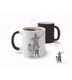 BK Gift Kişiye Özel Tam Boy Karakalem Baba ve Oğullar Karikatürlü Sihirli Kupa Bardak-1 (Beyaz)
