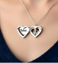 Kişiye Özel Fotoğraflı Açılabilir Gümüş Kalp Locket Anı Kolye  İsim Yazılı Fotoğraf Seçeneği Kutulu Kalpli Anı Kolyesi (Gold)