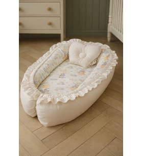 Baby Nest Tavşanlar Fırfırlı Ortopedik Çift Taraflı Bebek Yatağı Anne Yanı Bebek Yatağı